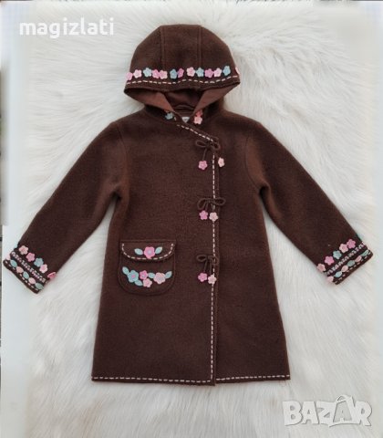 Детско палто 5-6 години, снимка 4 - Детски якета и елеци - 42075036
