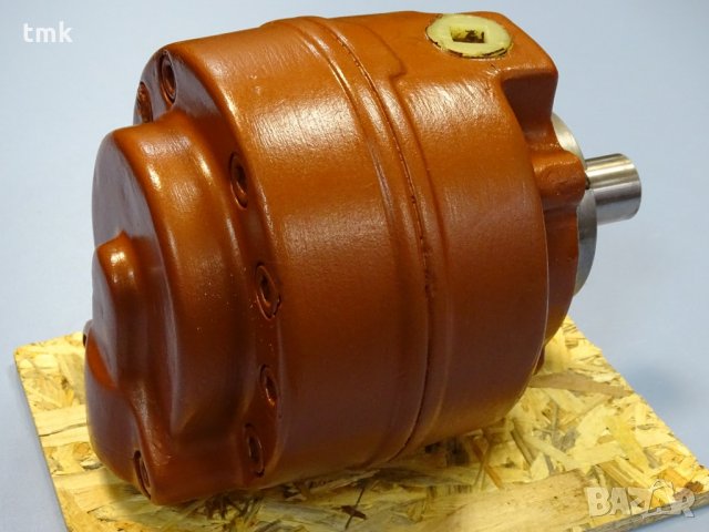 хидравлична помпа БГ12 24МУХ, снимка 3 - Резервни части за машини - 35321846