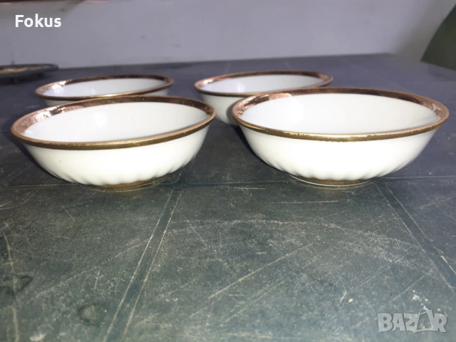 Дулево - съветски порцелан 4 купички за хайвер златен кант, снимка 4 - Антикварни и старинни предмети - 53279904