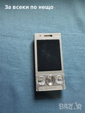 Sony Ericsson W715i Walkman , зарядно и мемори карта !, снимка 3 - Sony Ericsson - 53181907