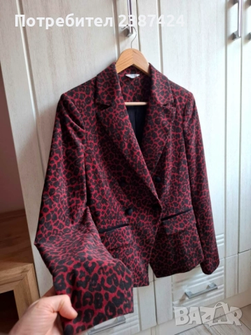 Оригинално сако на LIU-JO, снимка 8 - Сака - 52721726