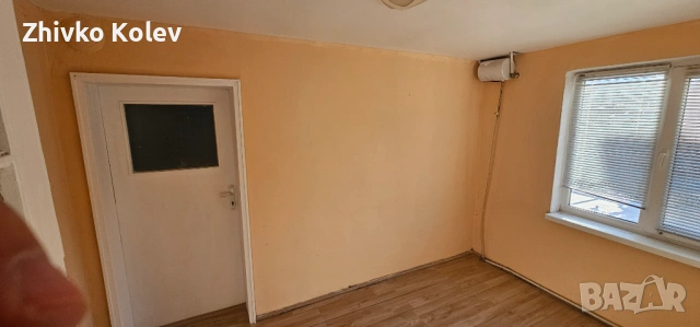 Продавам къща в Аспарухово, снимка 5 - Къщи - 53076442