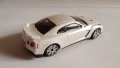 Bburago Nissan GT-R 2009 - Мащаб 1:43, снимка 5