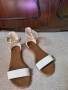 Продавам дамски сандали 38 номер., снимка 1