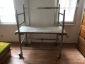 Под  наем , метално/ Подвижно скеле .Размер 1.50 д . на 80 ш .Продавам  /  Град   Пловдив  /  Тракия, снимка 1