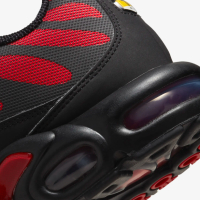 Nike TN AirMax Red and Black / Outlet, снимка 4 - Спортно елегантни обувки - 44667700