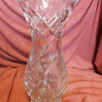 Кристална ваза, снимка 1 - Вази - 31640852