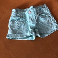 H&M Резидави дънкови къси панталони за момиче, снимка 1 - Детски къси панталони - 37518687