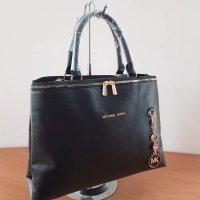 Черна луксозна чанта  Michael Kors/SG40MK, снимка 2 - Чанти - 42080060