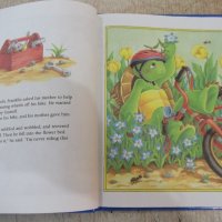 Книга "Franklin Rides a Bike - Paulette Bourgeois" - 32 стр., снимка 4 - Детски книжки - 37791966
