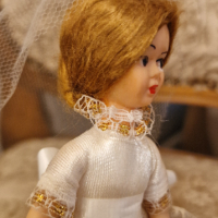 Стара колекционерска кукличка, булка за торта., снимка 8 - Колекции - 44796100