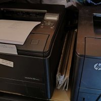 Продавам лазерен принтер HP LaserJet Pro 400 M401dn, снимка 1 - Принтери, копири, скенери - 24619426