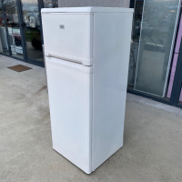 Хладилник с камера Зануси 140 см, снимка 3 - Хладилници - 44716377