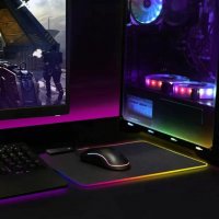 Светеща  RGB Гейминг подложка за мишка , снимка 1 - Клавиатури и мишки - 34078230