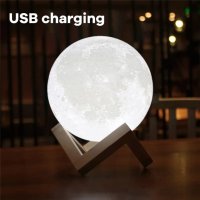 3D Настолна LED лампа луна,10 см.диаметър,няколко режима с докосване,USB зареждане, снимка 5 - Настолни лампи - 42373015