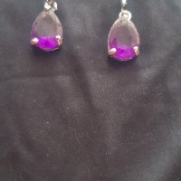 Красиви Дамски обеци с пурпурни камъчета, снимка 2 - Обеци - 35081851
