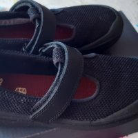Нови детски обувки на Clarks, снимка 4 - Детски обувки - 29902872