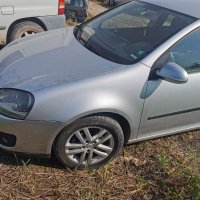 Volkswagen Golf Golf V 1.4 FSI (90 Hp) 2005г На части, снимка 5 - Автомобили и джипове - 33765607