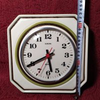 Стар порцеланов немски кварцов часовник "EUROPA", снимка 4 - Антикварни и старинни предмети - 32161403