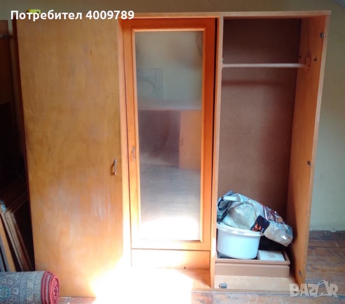 Гардероб Масив С Огледало И Надстройка, снимка 1
