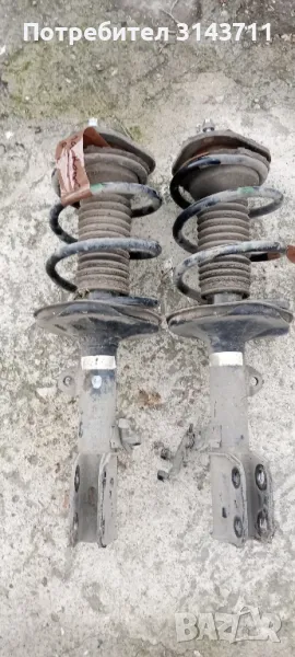 Предни амортесьори за Тойота Корола версо модел 2006г., снимка 1