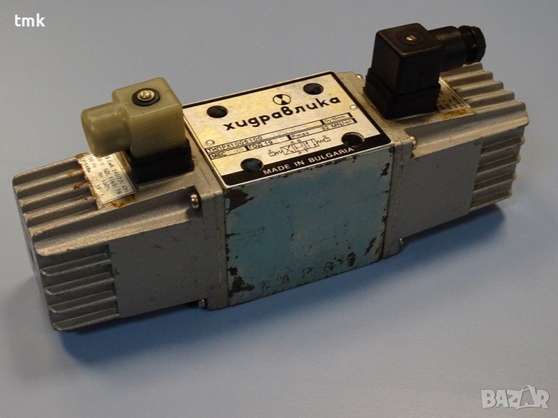 Хидравличен разпределител "Хидравлика" тип РХ 1005 100 220V 320Bar, снимка 1