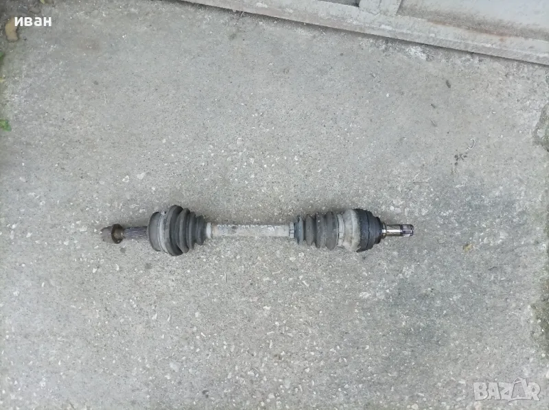 Лява полуоска за Опел Астра ф 1.4 бензин. 60 кс. 93 год. C14NZ. , снимка 1