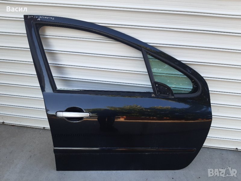 Предна дясна врата ЧЕРНА Peugeot 307 SW ЧЕРНО 1.6 HDI 1.6hdi Пежо 307 СВ Комби ЧЕРНО 1.6 ХДИ 1.6хди , снимка 1