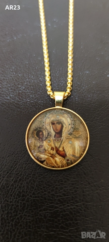 Медальон с чудотворната икона на Света Богородица от Бачковския манастир , снимка 1