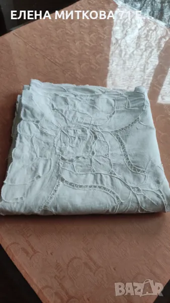 Бяла памучна покривка с рязана бродерия 120/120 см, снимка 1