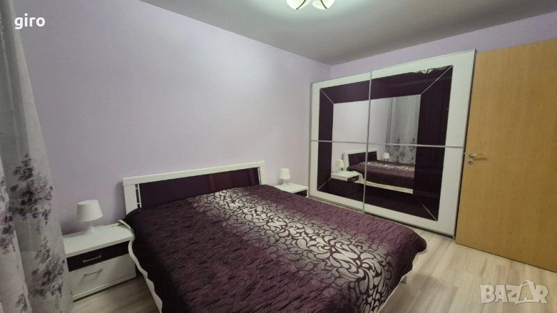 Комплект спалня с гардероб и нощни шкафчета , снимка 1