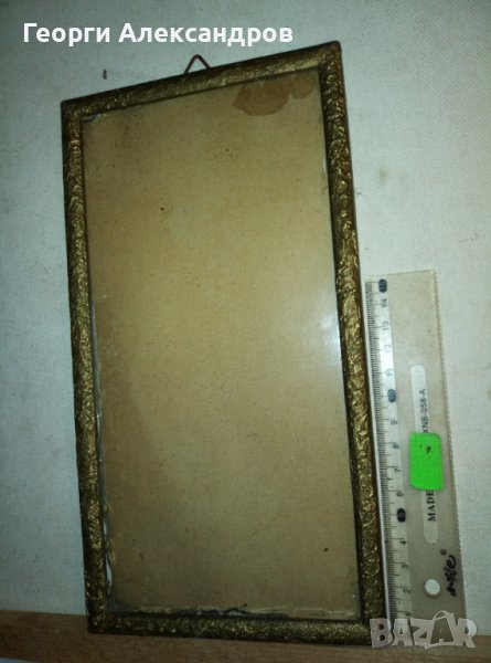 СТАРИННА ДЪРВЕНА РАМКА за СНИМКИ / ГРАФИКА / ГОБЛЕН със ЗЛАТЕН ВАРАК и СТЪКЛО, снимка 1