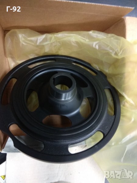 A6040300003**НОВО**Mercedes-Benz**Демпферна шайба колянов вал , снимка 1