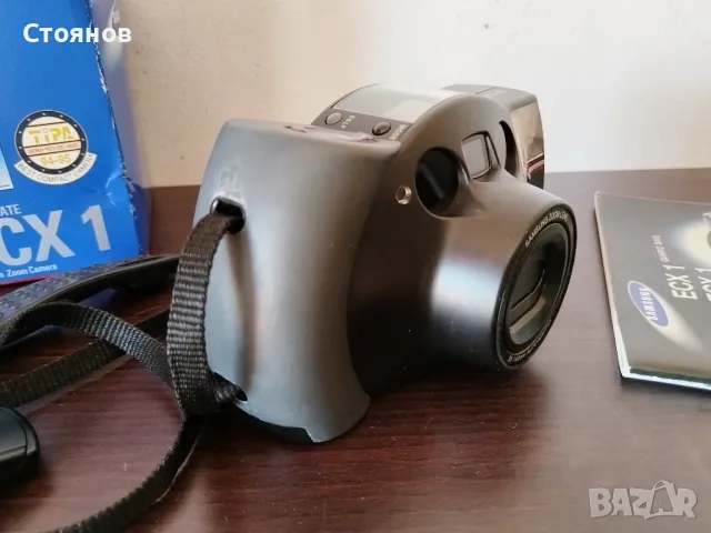 SAMSUNG ECX 1 Революционен дизайн от F.A. Porsche, снимка 7 - Фотоапарати - 47643293