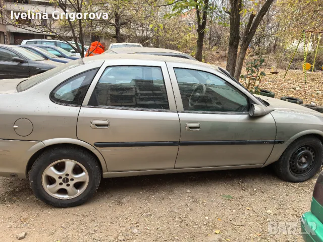 Opel vectra , снимка 1 - Автомобили и джипове - 47945629