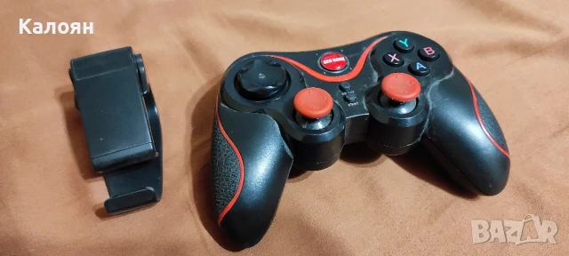 Безжичен геймпад, снимка 3 - Джойстици и геймпадове - 51185128