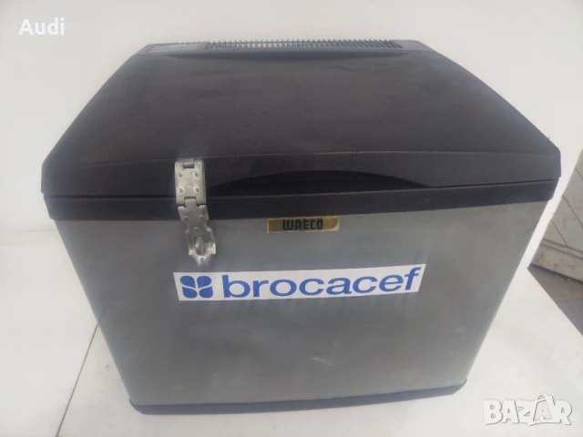 Компресорен хладилник тип ракла Dometic-Waeco CoolBox CK 40D, 38л, 12V DC/230V AC, 22кг, Сива Оборуд, снимка 2 - Хладилници - 50729266