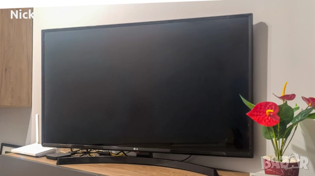 LG Смарт телевизор 42' без забележки , снимка 4 - Телевизори - 54237458