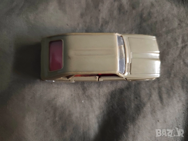 пластмасова количка Renault 16 1/43 СССР, снимка 2 - Коли, камиони, мотори, писти - 52599000