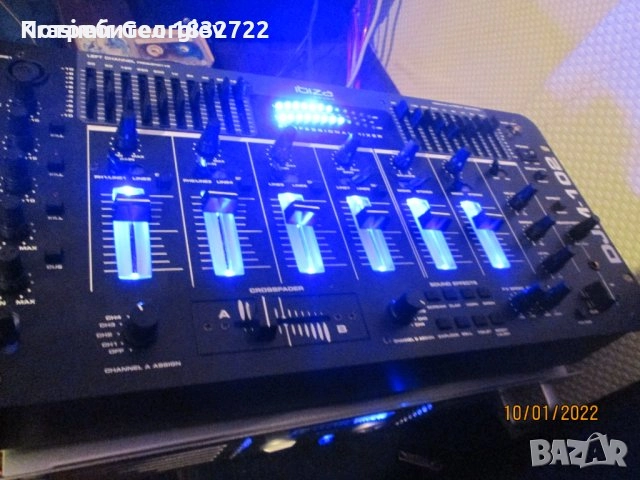Продавам DJM -102 - 6 канален DJ миксер , снимка 2 - Ресийвъри, усилватели, смесителни пултове - 52629020