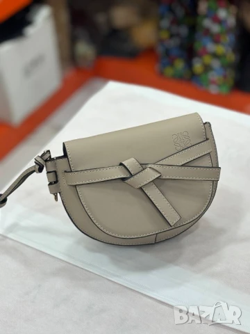 чанти loewe, снимка 9 - Чанти - 50741650