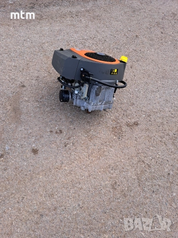 двигател за тракторна косачка , снимка 3 - Градинска техника - 54047713