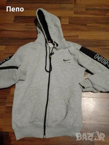 Горнище Nike, снимка 1