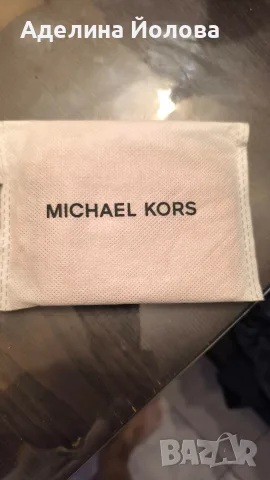 кард холдър Michael Kors, снимка 3 - Портфейли, портмонета - 56159533