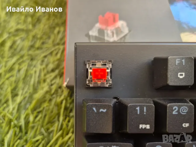 Механична клавиатура Genesis Thor 303 TKL RGB, снимка 4 - Клавиатури и мишки - 55952129