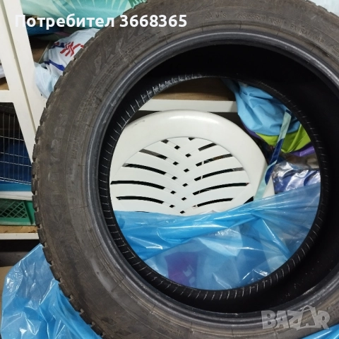 Нокиан зимни гуми 235/55/20, снимка 5 - Гуми и джанти - 52440656