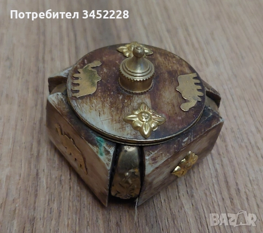 кутийка от кост за ценители 