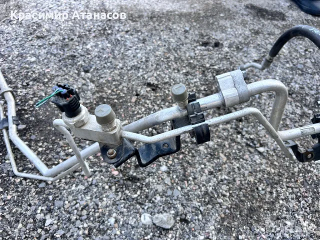 Тръбичка климатик за Тойота Аурис. 2010-2012г, снимка 2 - Части - 49599767