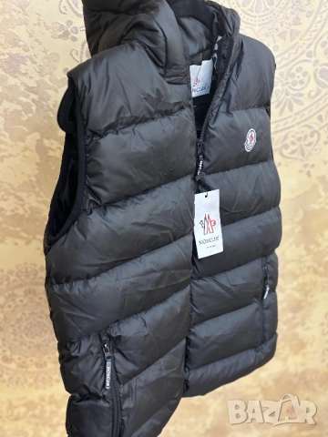 Moncler елеци