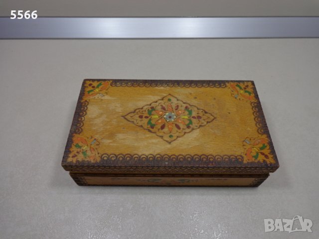 Дървена кутия – с пирография, снимка 1 - Колекции - 31176906